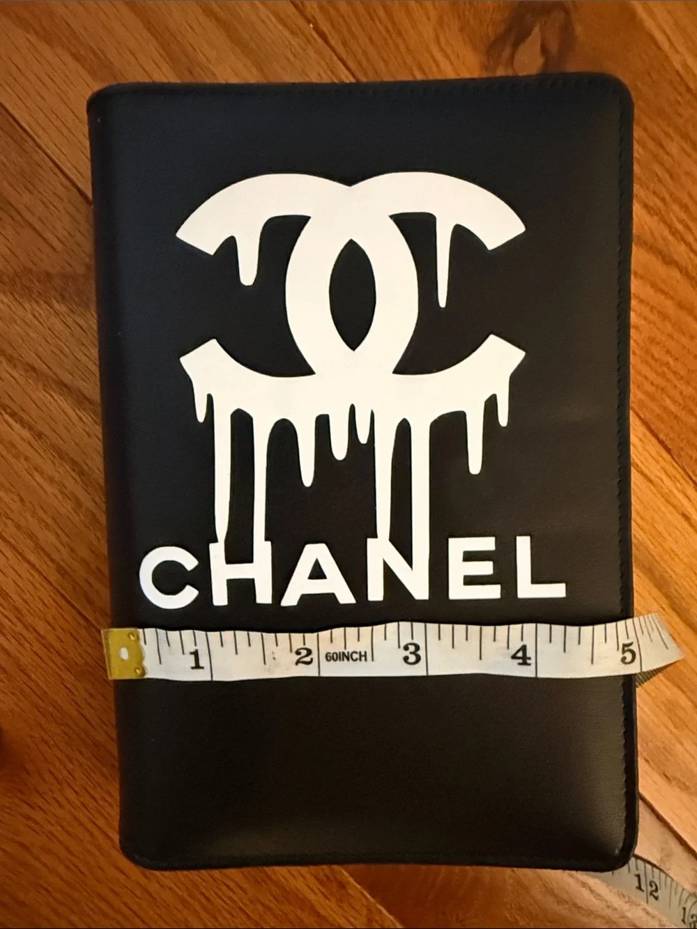 Black MM planner with 5 money saving envelopes.This was a special order. Inspi